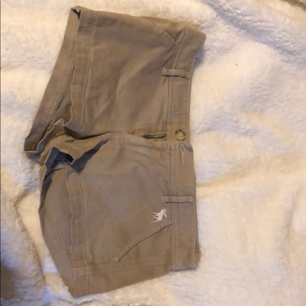Tan soft short